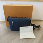 Louis Vuitton, Discovery Damier Infini Messenger Bag, PM, Blue, Very Good - Image 22