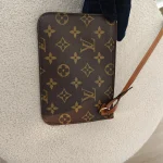 Louis Vuitton, Loop Hobo, , Brown, Very Like New - Image 18