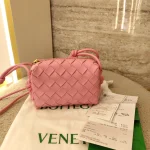 Bottega Veneta, Mini Loop Crossbody Bag, Mini, Pink, Very Very  Good - 图片 2