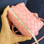 Bottega Veneta, Mini Loop Crossbody Bag, Mini, Pink, Very Very  Good - 图片 16