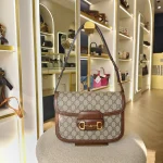Gucci, Horsebit 1955 Shoulder Bag, Medium, Beige, Very Very  Good - Image 2