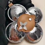 Louis Vuitton, Vivienne Head, , Silver, Kept Unused - Image 4