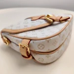 Louis Vuitton, Saumur BB Bag, BB, Beige, New - Image 33