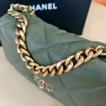 Chanel, Chanel 19 Flap Bag, Small, Green, Very Very  Good - Image 19