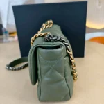 Chanel, Chanel 19 Flap Bag, Small, Green, Very Very  Good - Image 27