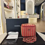 Chanel, Vanity Case With Chain, Mini, Red, Like New - Image 2