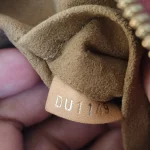 Louis Vuitton, Boite Chapeau Souple, MM, Brown, Very Good - Image 9