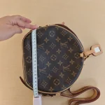 Louis Vuitton, Boite Chapeau Souple, MM, Brown, Very Good - Image 16