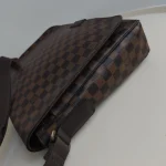 Louis Vuitton, District, MM, Brown, Very Good - Image 4