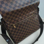 Louis Vuitton, District, MM, Brown, Very Good - Image 17