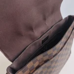 Louis Vuitton, District, MM, Brown, Very Good - Image 21