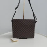 Louis Vuitton, District, MM, Brown, Very Good - Image 36