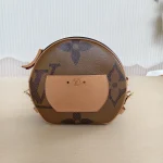 Louis Vuitton, Boîte Chapeau Souple MM, MM, Brown, Like New - Image 7