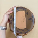 Louis Vuitton, Boîte Chapeau Souple MM, MM, Brown, Like New - Image 26