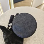 Louis Vuitton, Bella Mahina, , Black, Very Very  Good - Image 11