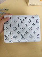 Louis Vuitton, Coussin BB, BB, Gray, Kept Unused - Image 40