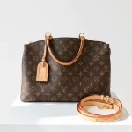 Louis Vuitton, Grand Palais, , Brown, Very Good