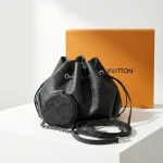 Louis Vuitton, Bella Mahina, , Black, Very Very  Good