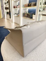 Louis Vuitton, OnTheGo MM, MM, Beige, Very Very  Good - Image 7