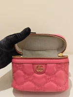 Gucci, Matelassé Mini Vanity Case , Mini, Pink, Like New - Image 21