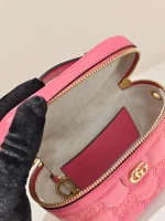 Gucci, Matelassé Mini Vanity Case , Mini, Pink, Like New - Image 22