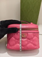 Gucci, Matelassé Mini Vanity Case , Mini, Pink, Like New - Image 31