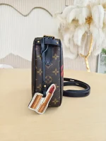 Louis Vuitton, Monogram Fall In Love Sac Coeur, , Brown, Like New - Image 10