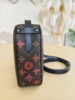 Louis Vuitton, Monogram Fall In Love Sac Coeur, , Brown, Like New - Image 11