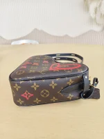 Louis Vuitton, Monogram Fall In Love Sac Coeur, , Brown, Like New - Image 14