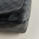 Louis Vuitton, District, PM, Black, Very Good - Image 5