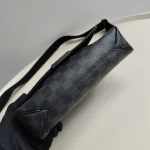 Louis Vuitton, District, PM, Black, Very Good - Image 8