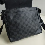 Louis Vuitton, District, PM, Black, Very Good - Image 23