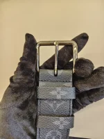 Louis Vuitton, bumbag maxi, , Black, Like New - Image 19