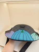 Louis Vuitton, bumbag maxi, , Black, Like New - Image 28