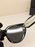 Prada, Symbole , , Black, Very Very  Good - Image 21