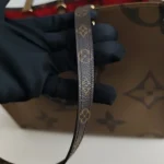 Louis Vuitton, 0n The Go , MM, Brown, Very Good - Image 39