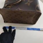 Louis Vuitton, 0n The Go , MM, Brown, Very Good - Image 47