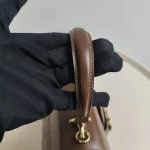 Gucci, Horsebit 1955 Mini Bag with Top Handle, Mini, Beige, Like New - Image 9