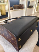 Louis Vuitton, On my Side, , Black, Very Like New - Image 15
