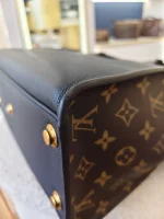 Louis Vuitton, On my Side, , Black, Very Like New - Image 19