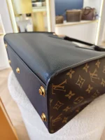 Louis Vuitton, On my Side, , Black, Very Like New - Image 22