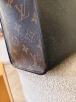 Louis Vuitton, On my Side, , Black, Very Like New - Image 25