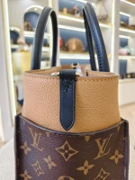 Louis Vuitton, On my Side, , Black, Very Like New - Image 26