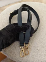 Louis Vuitton, On my Side, , Black, Very Like New - Image 40