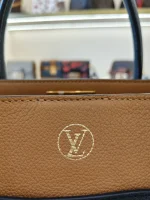 Louis Vuitton, On my Side, , Black, Very Like New - Image 43
