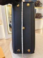 Louis Vuitton, On my Side, , Black, Very Like New - Image 51