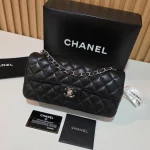 Chanel, East West, 10", Black, Very Very  Good - 图片 34
