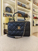 Chanel, Trendy CC Flap Bag with Top Handle, Small, Black, Very Very  Good - Image 5