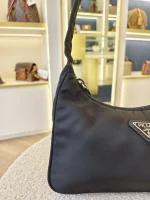 Prada, Re-Edition 2000, , Black, Very Very  Good - Image 8