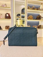 Bottega Veneta, Intrecciato Clutch, , Blue, Very Very  Good - 图片 3